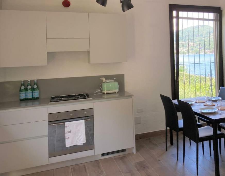 Lussuoso Appartamento Nella Magia Del Lago D'Orta Orta San Giulio Exterior photo